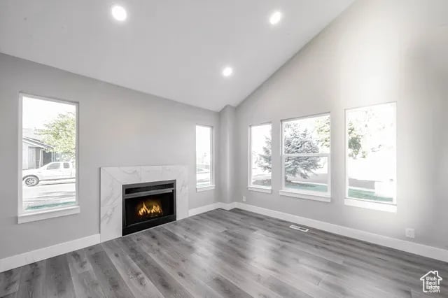 1205 W Brandonwood Dr