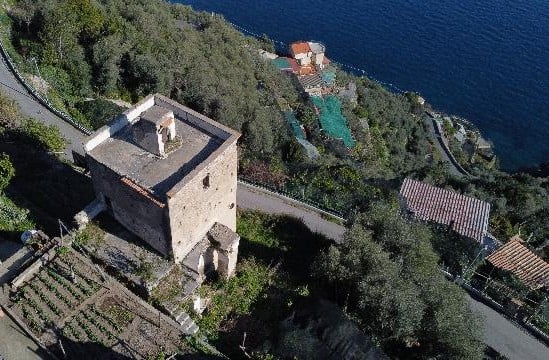 Historic Building With Garden to Be Restored in Castiglione Di Ravello