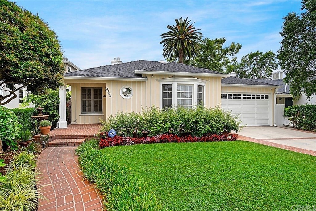 4225 Camellia Ave