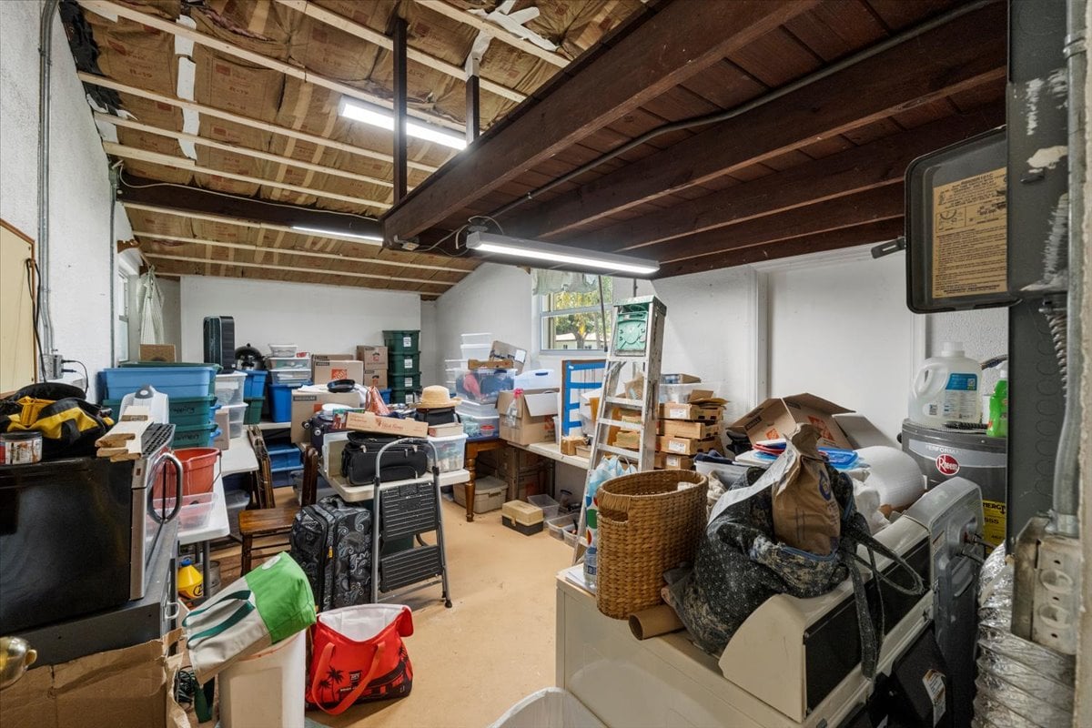404 NE 11th Ave
