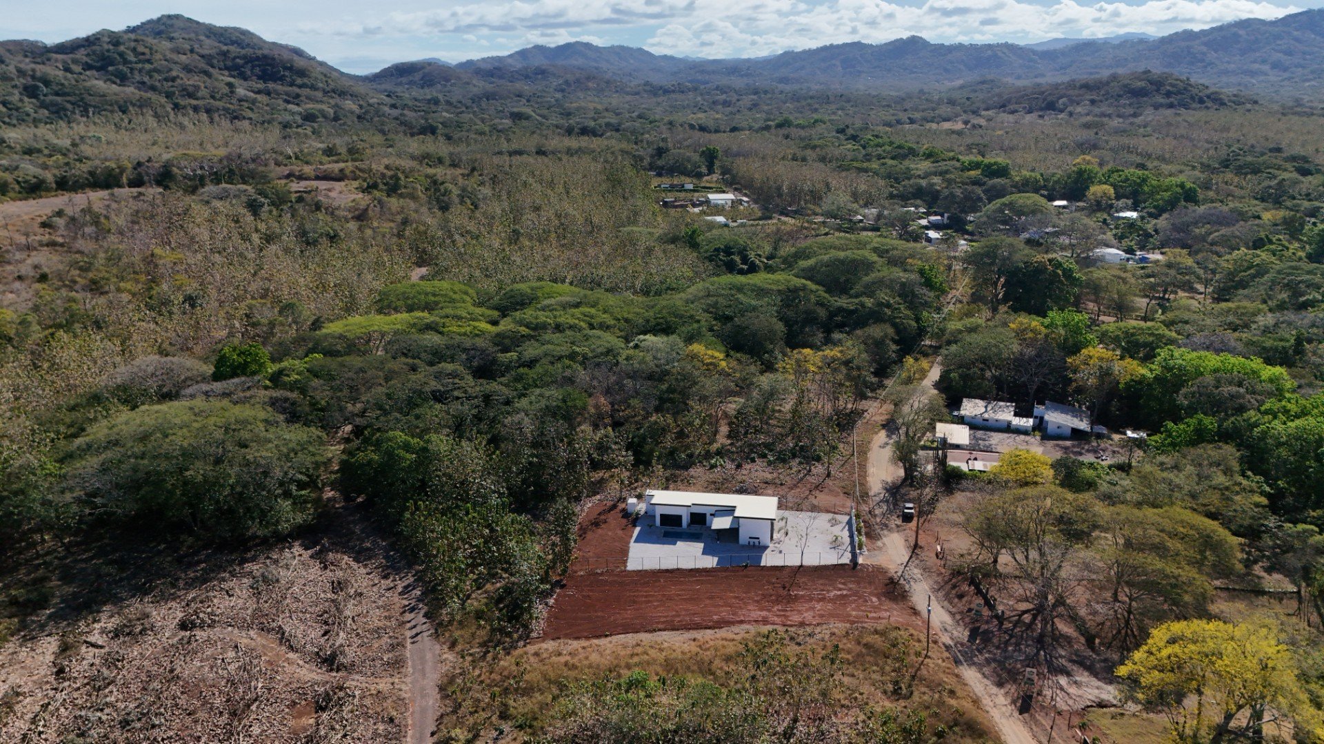 Villa Luz: Tropical Modern Home for Sale in Rancho Pinilla