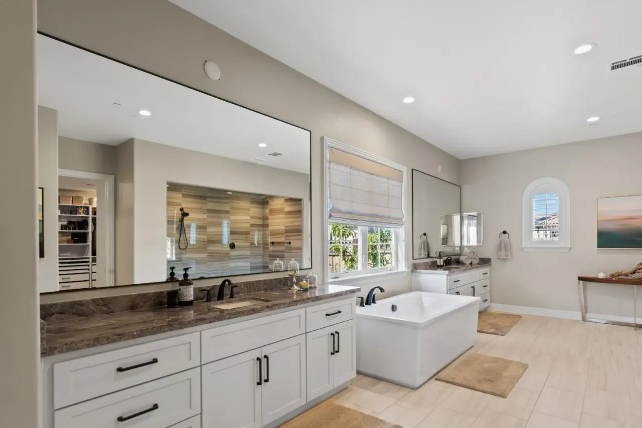 18600 Corte Arcangel