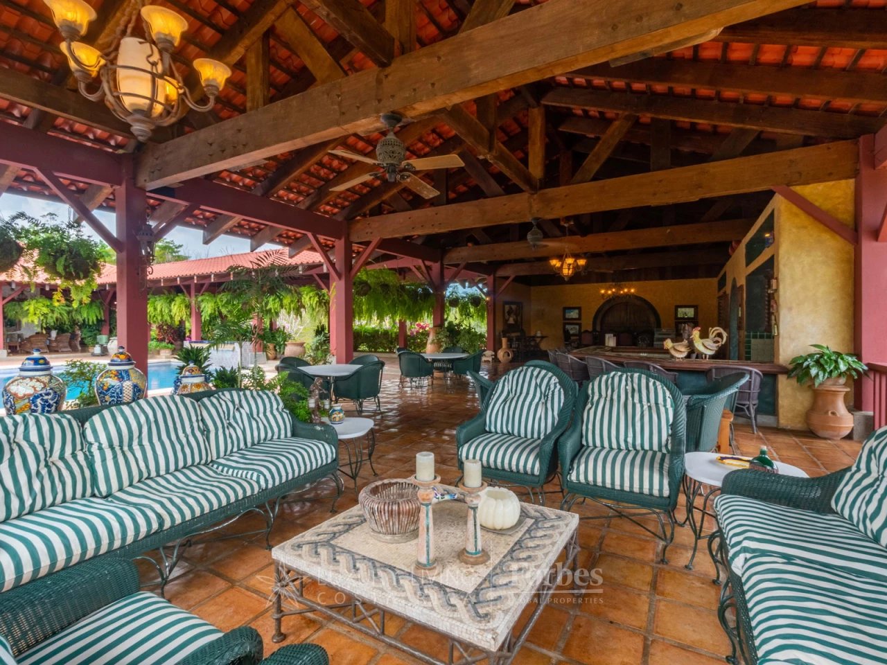 19136 - Architectural Hacienda Style Mansion