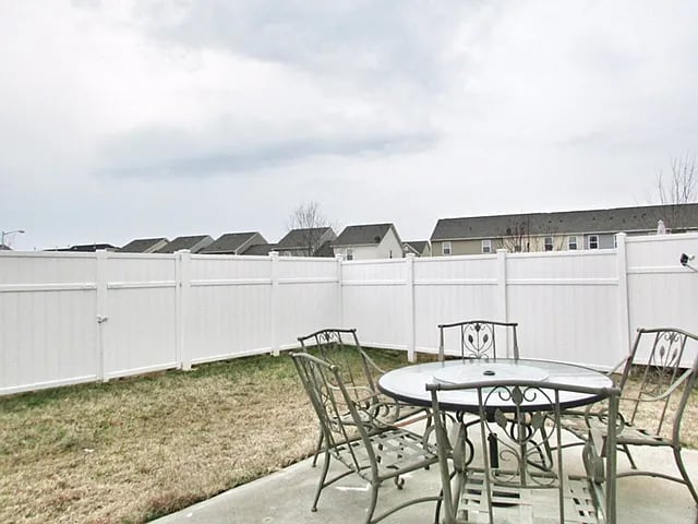 4613 Tradd Cir