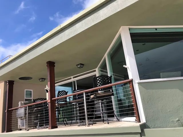 2668 Bayside Walk