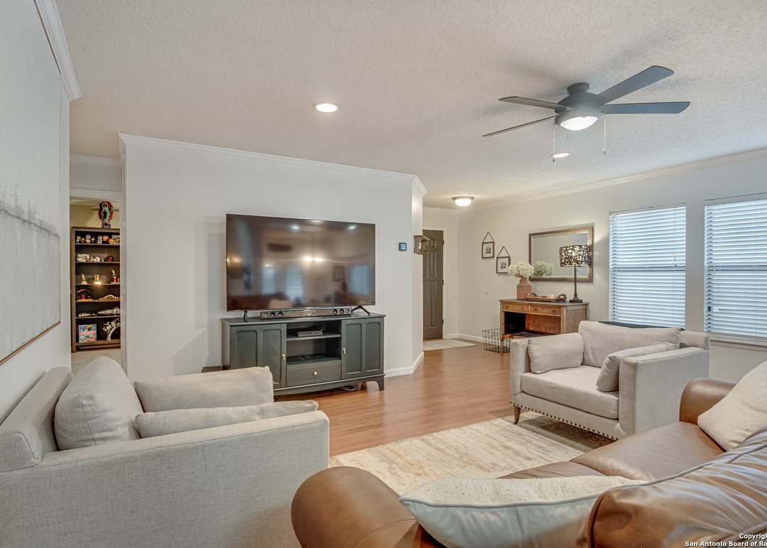 3422 Maitland