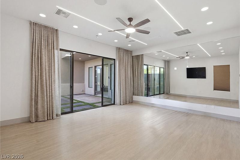 2790 La Bella Ct