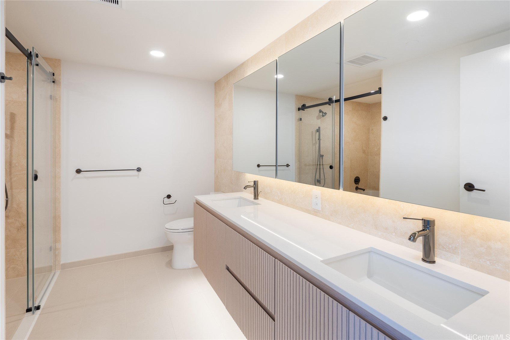 333 Ward Avenue #3101