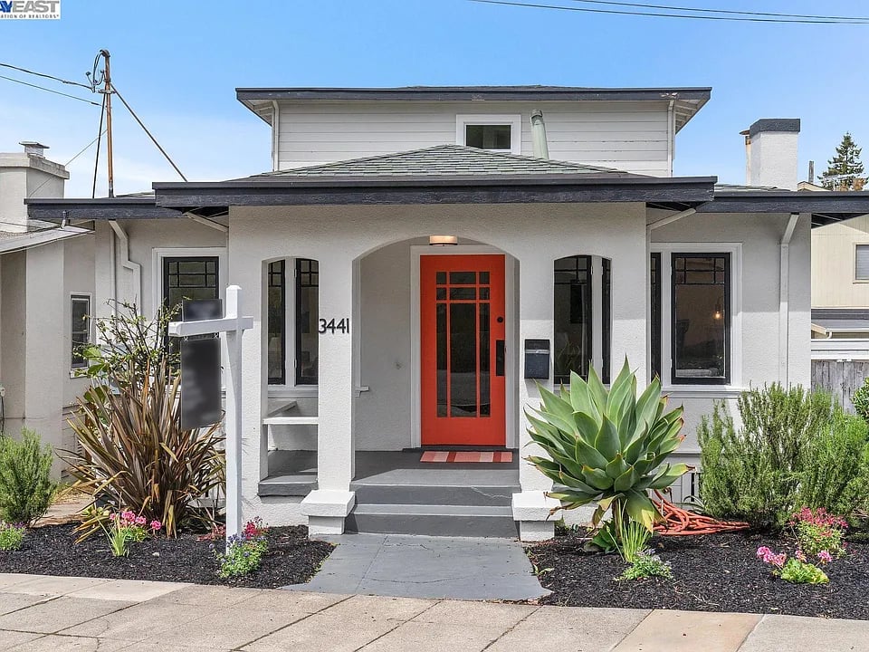 3441 Coolidge Ave