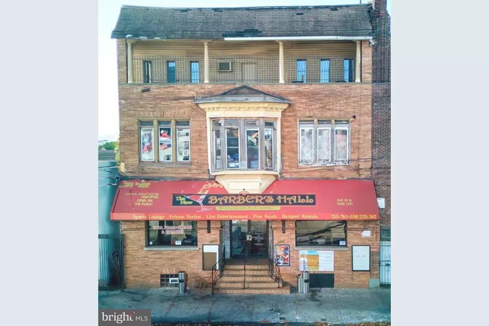 1402-04 W Oxford St