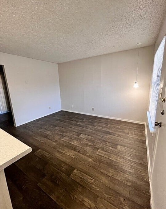 Spacious 2BR/1BA | Fitness, Pool & Pet-Friendly Living