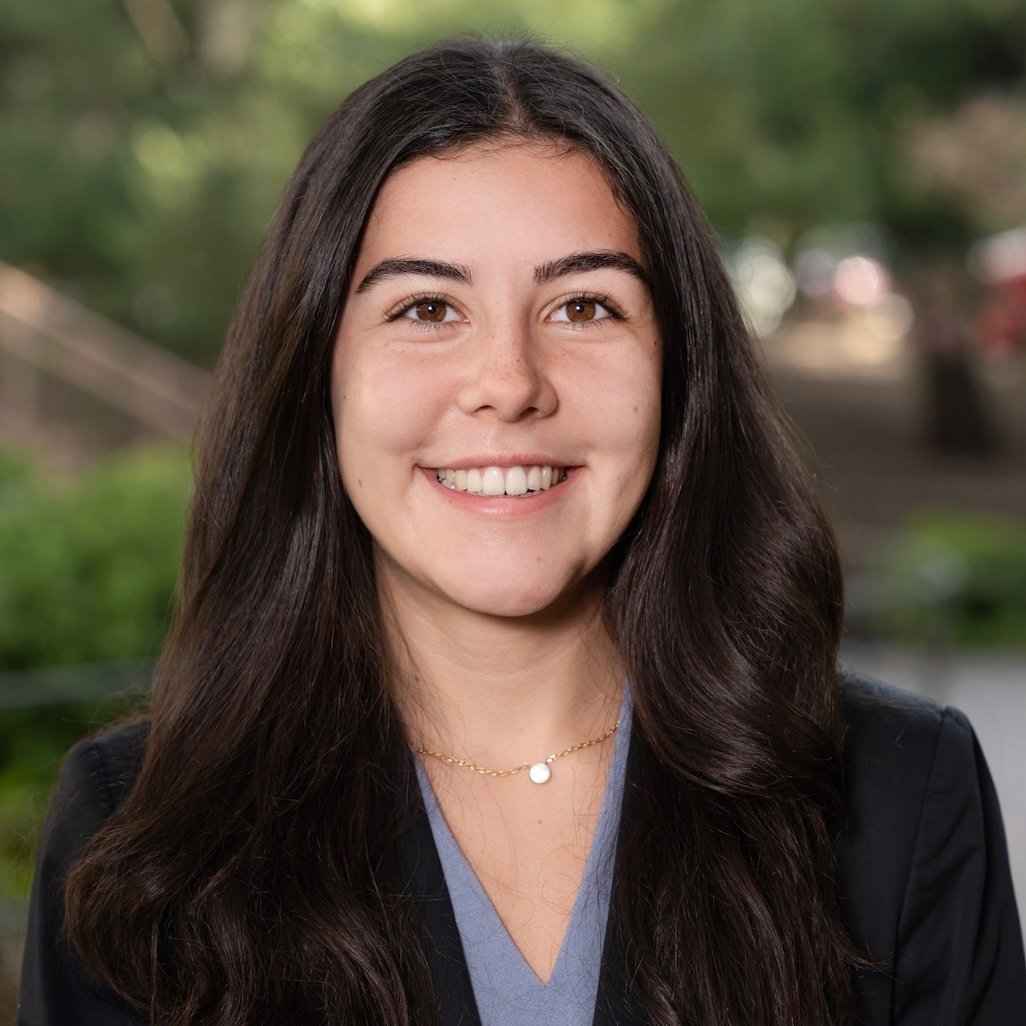 Sofia Vences Austin, TX Real Estate Agent Headshot