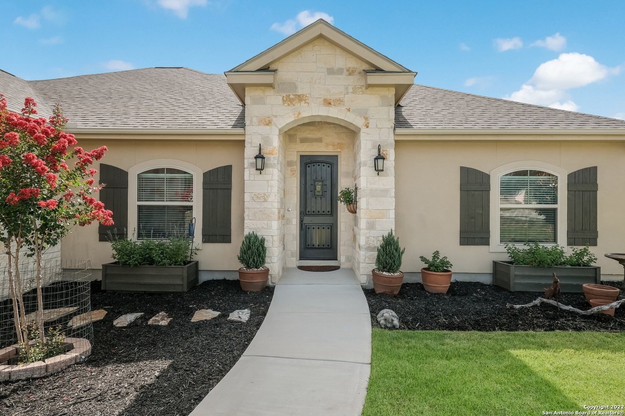 217 Toucan Dr