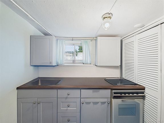 554 South 8th Street