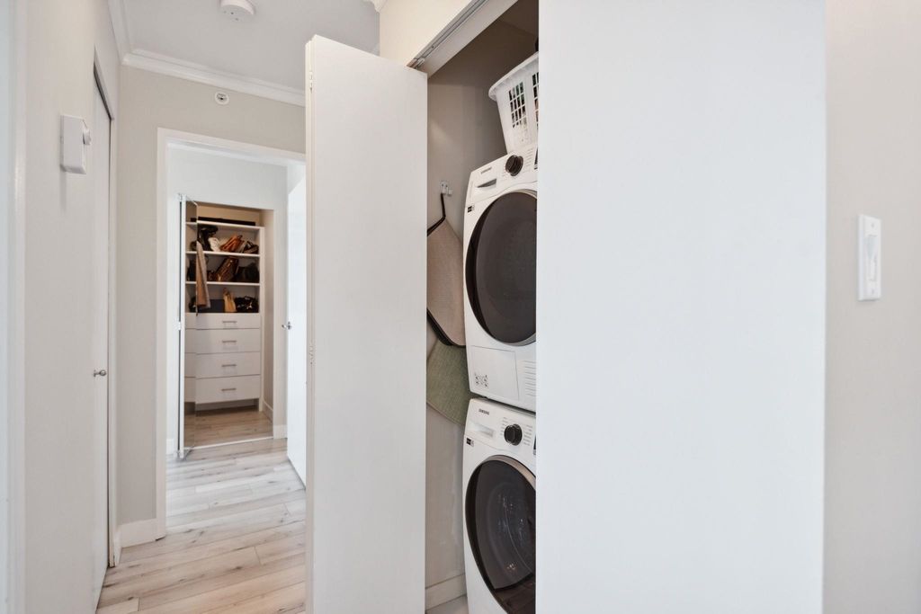 1008 Cambie St, #3008