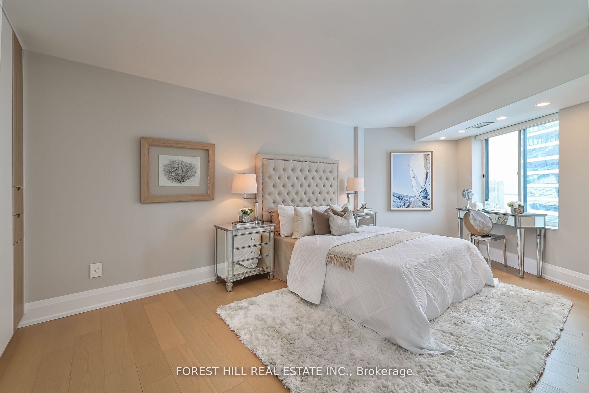 LOWER PENTHOUSE IN THE FINANCIAL DISTRICT