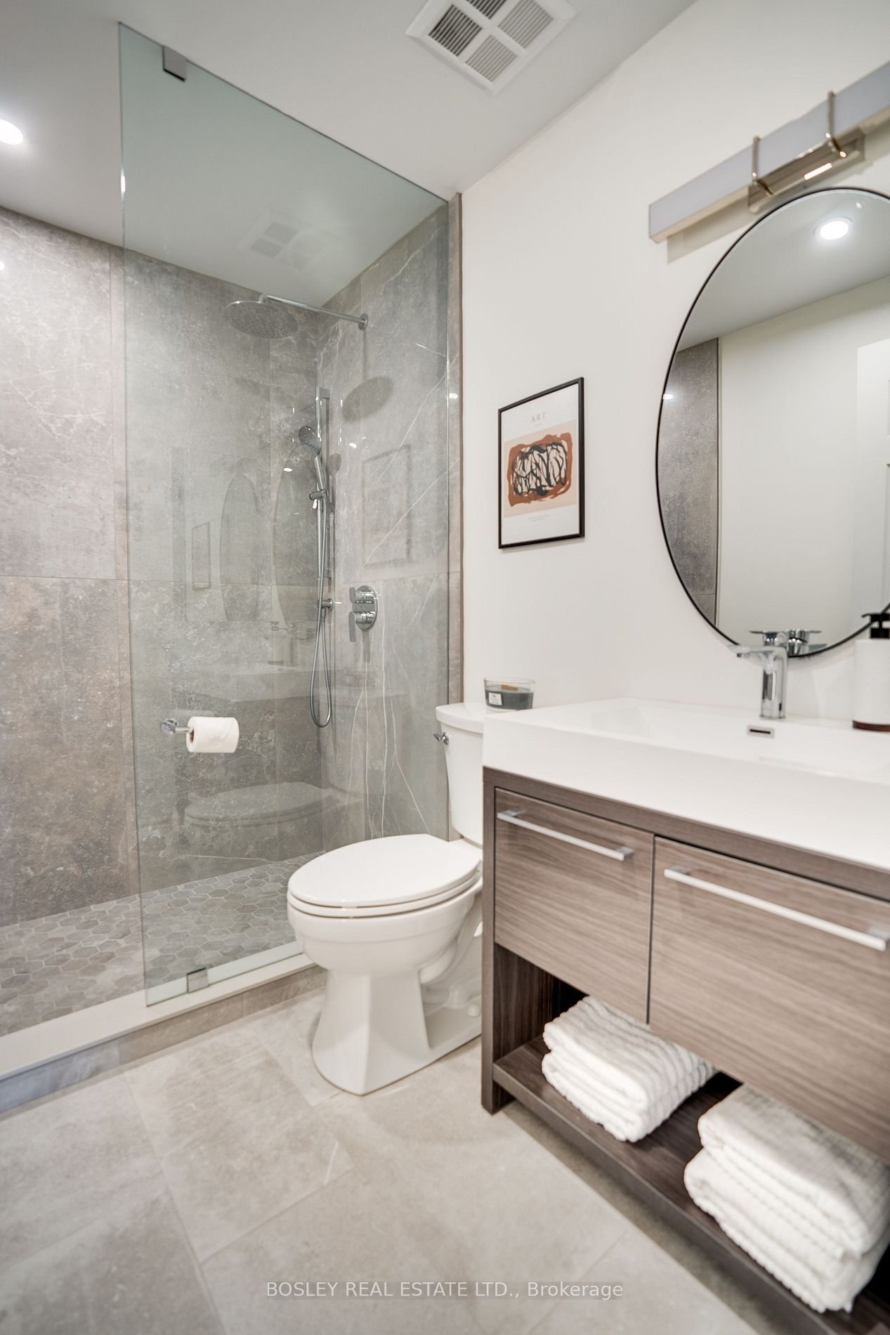 LUXURY LIVING DONE RIGHT