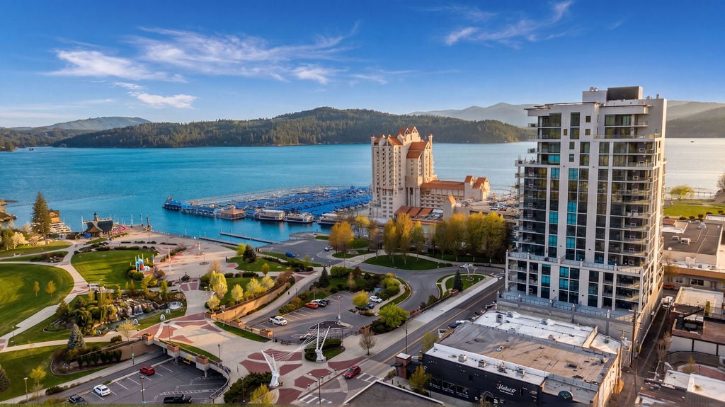 THE THOMAS GEORGE | DOWNTOWN COEUR D' ALENE