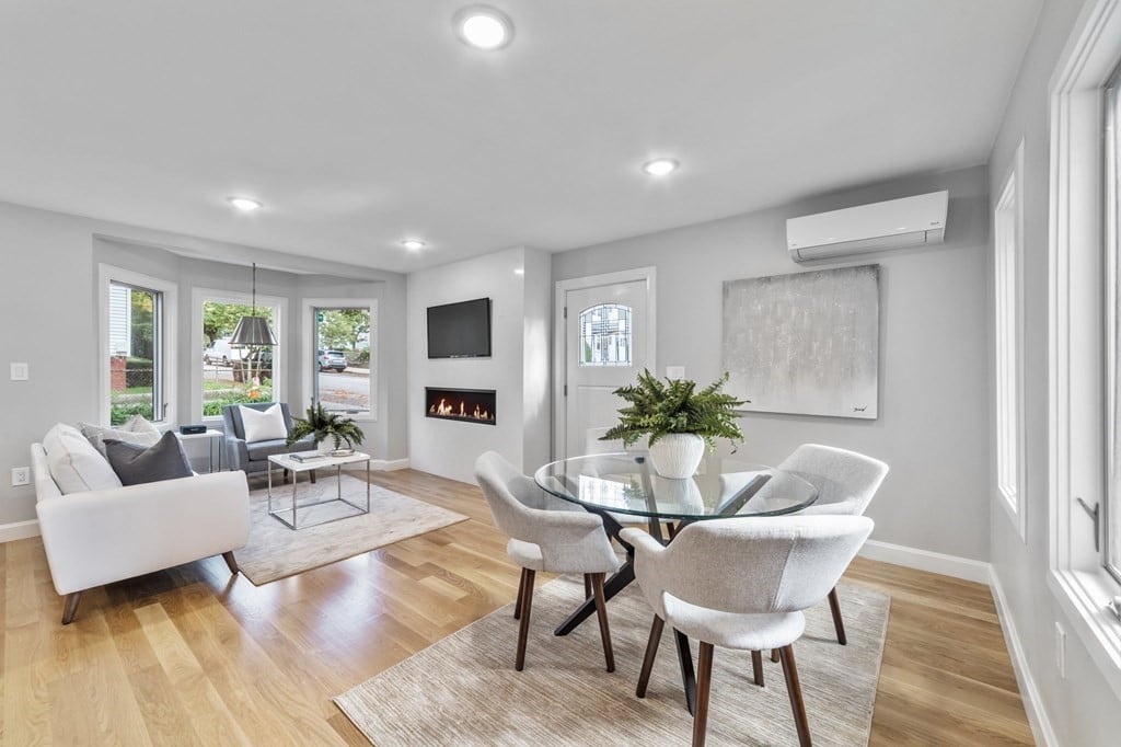90 Holworthy St Cambridge, MA 02138