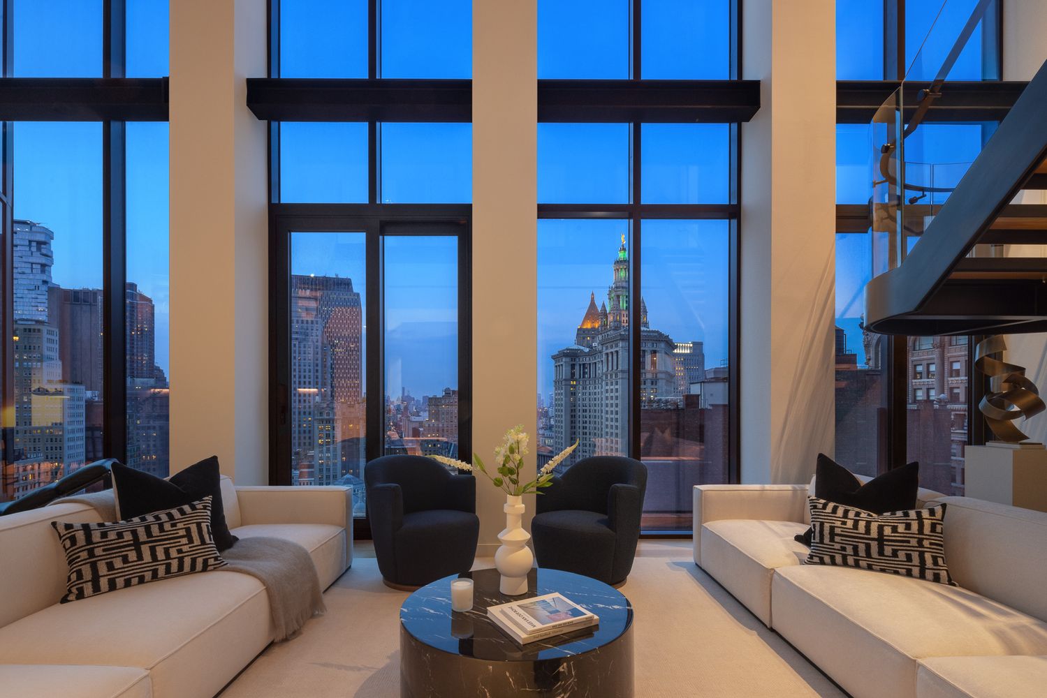 33 Park Row PH3