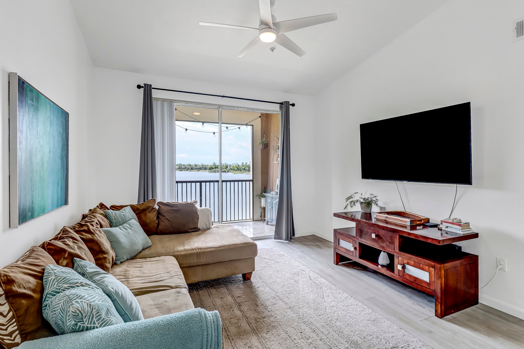1205 Reserve WAY # 306 Unit: 8-306