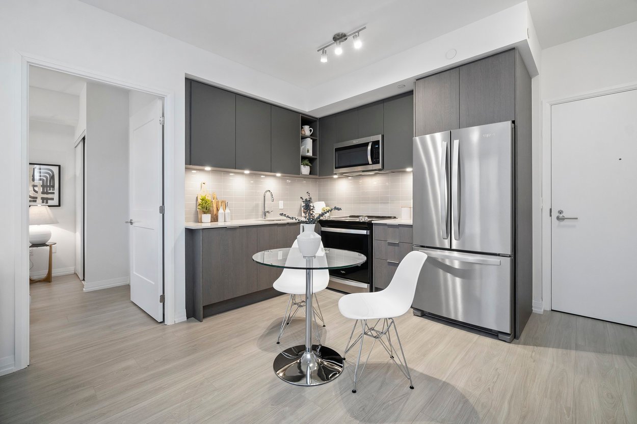 25 Holly St Unit: 708
