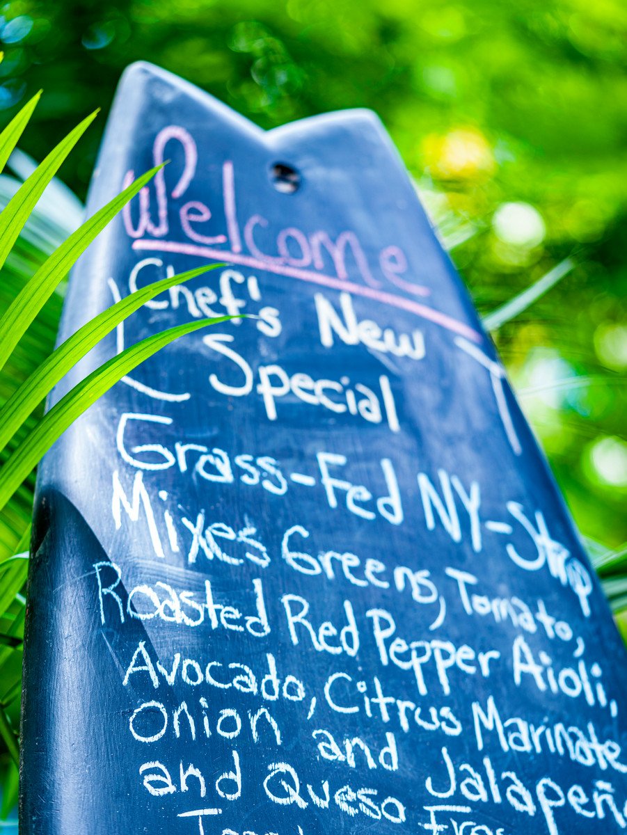 0.23 ACRES – Multi-Business Property In The Heart Of Dominical – Restaurant, 4 Cabins & Commercial Rental!!!!