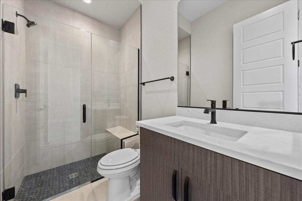 11000 Horizon Ledge Ave.