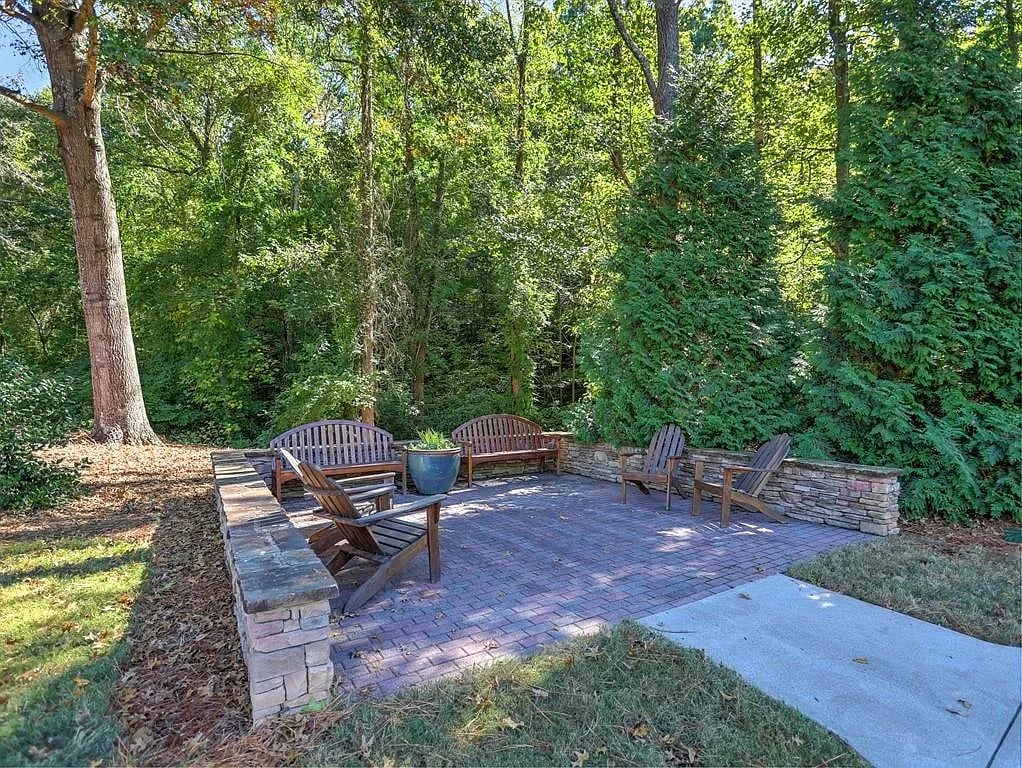 200 River Vista Dr #733