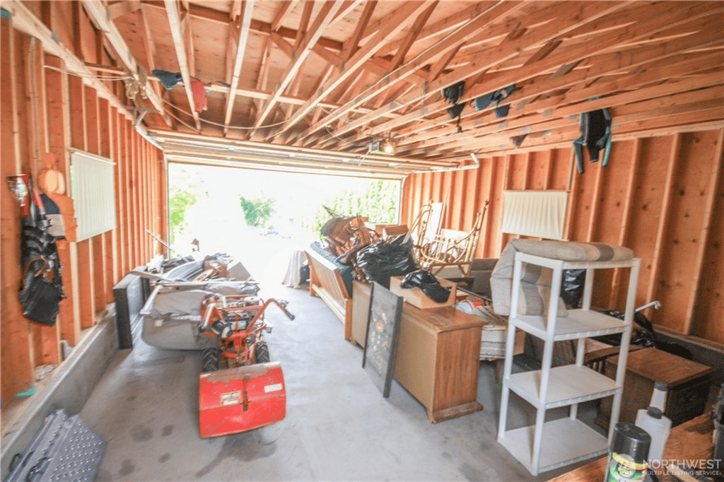 340 W Emerson Dr