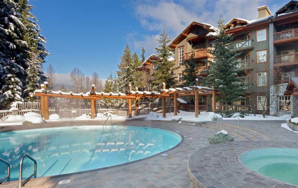 4660 Blackcomb Wy #222