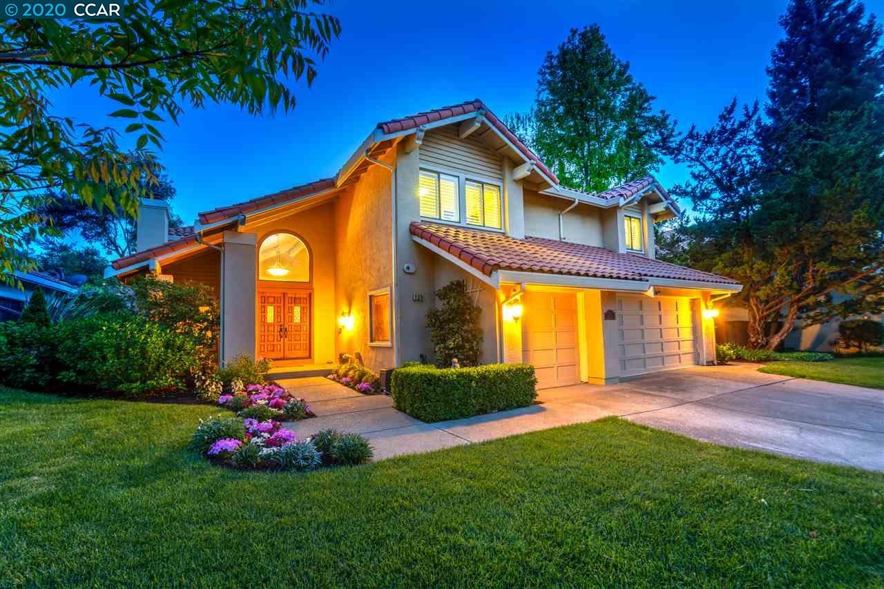729 Liquidamber Pl