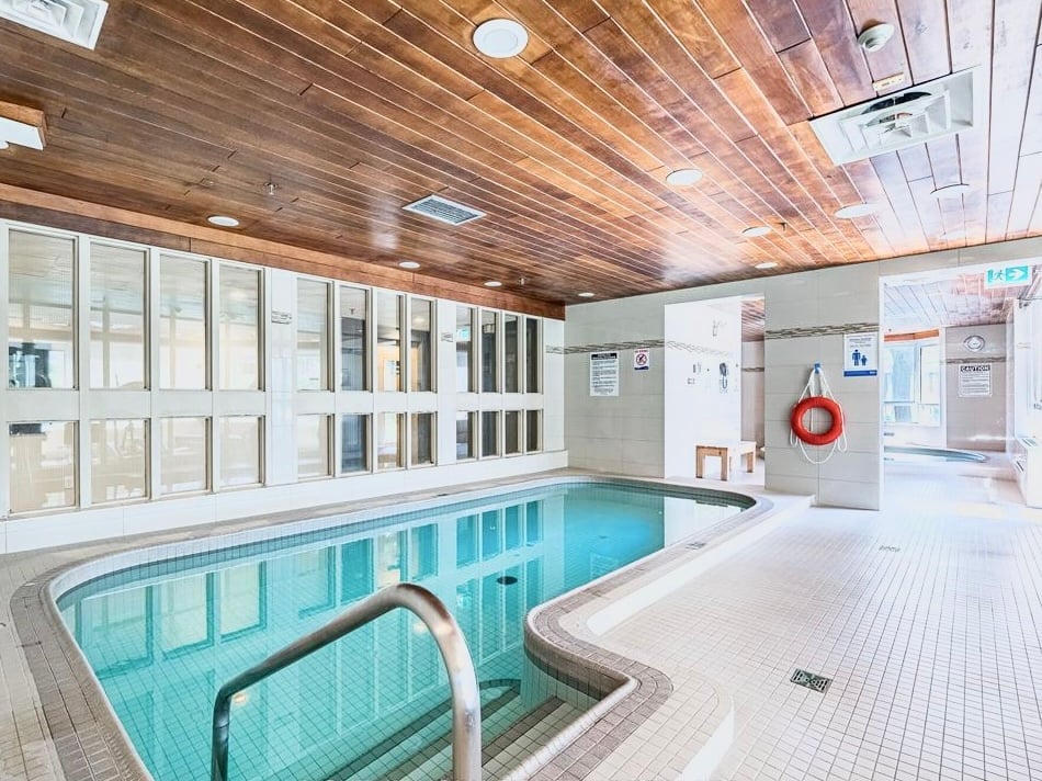 1001 Cedarglen Gate #522