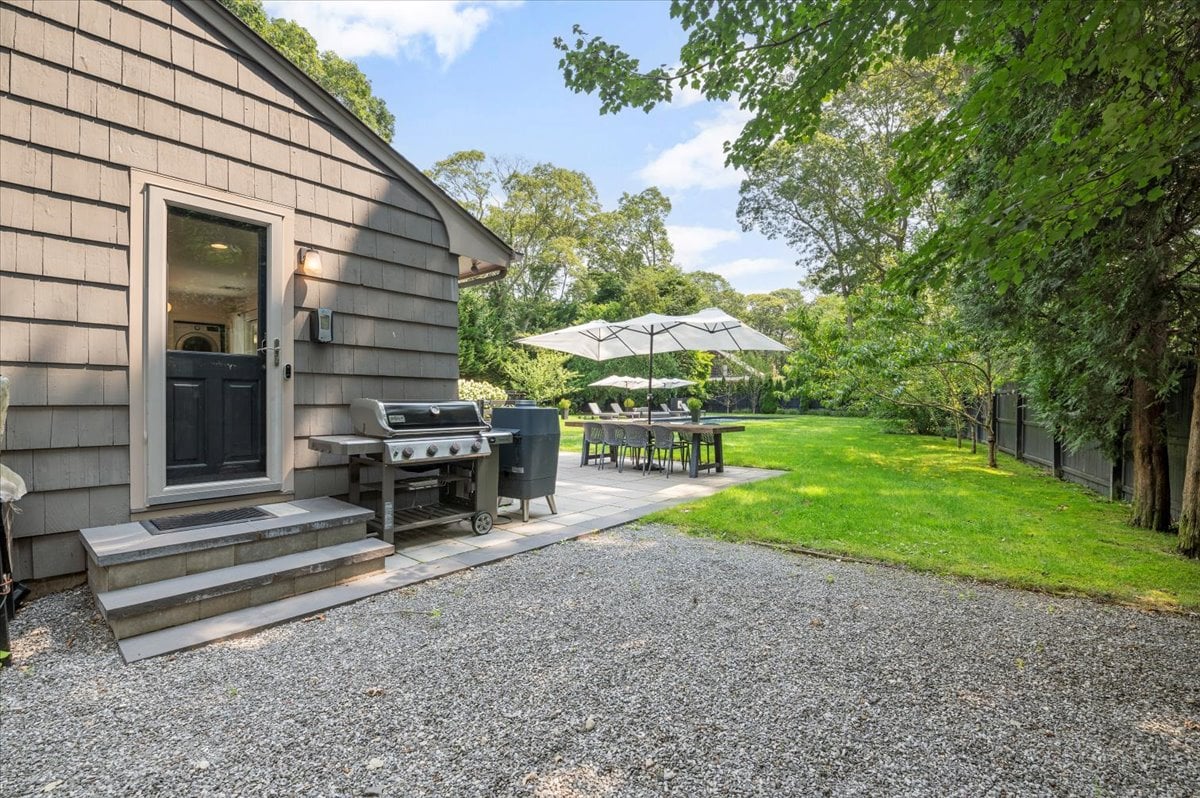 94 Hands Creek Rd