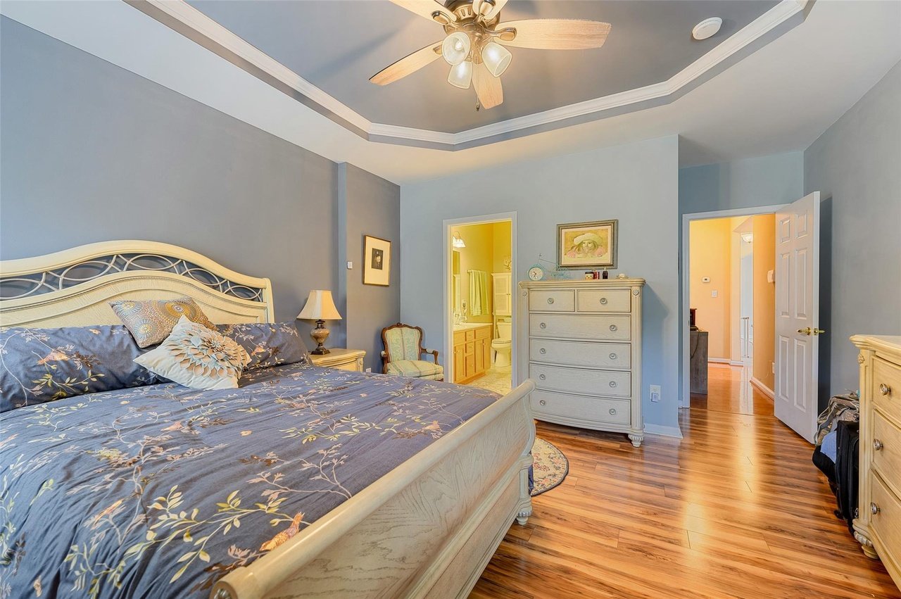 4090 Holly Villa Cir