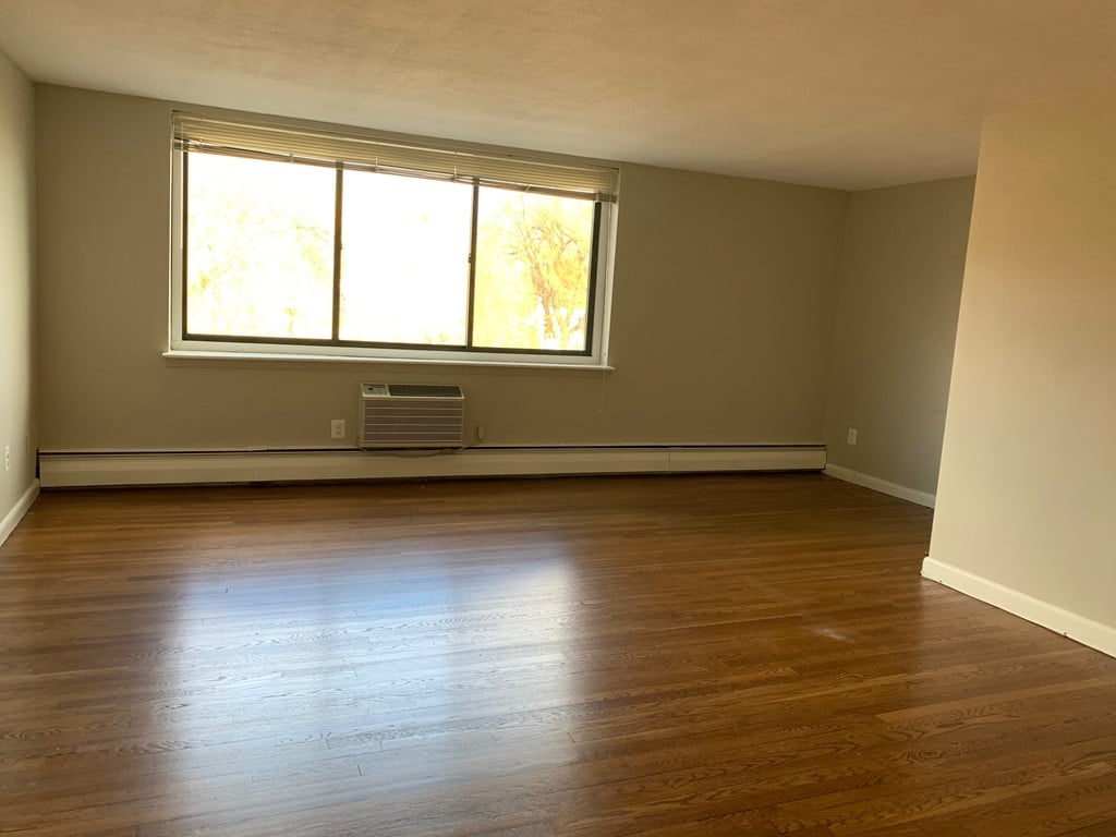 519 Washington St, #12