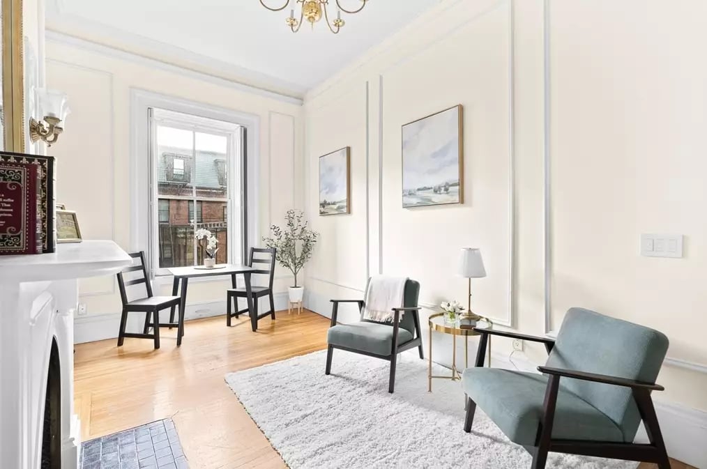 127 Beacon St #32