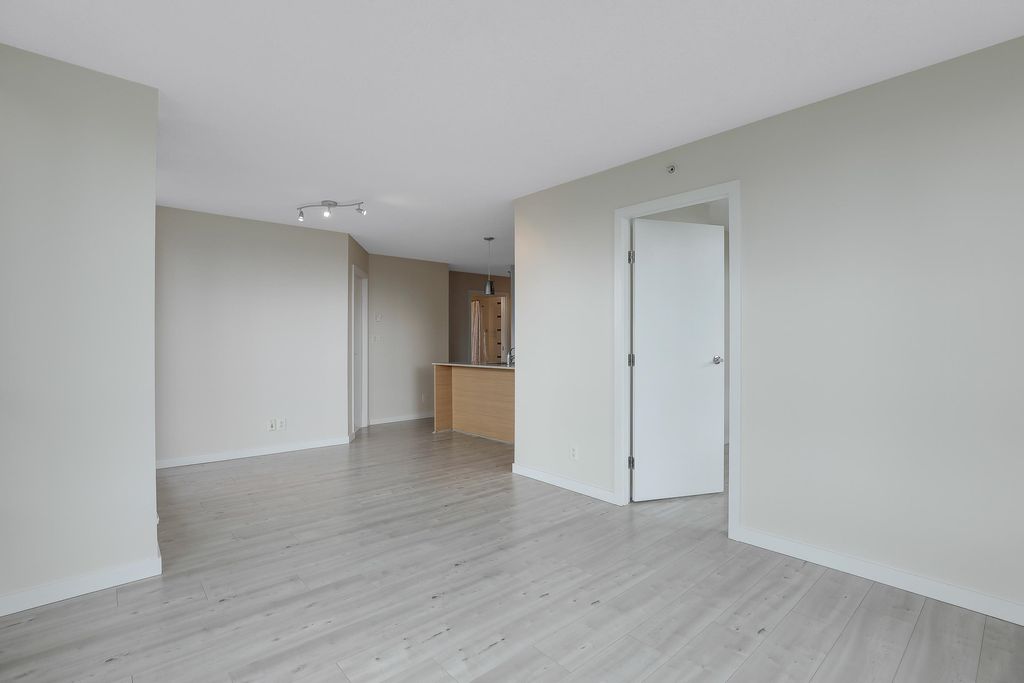 928 Homer St, #3103