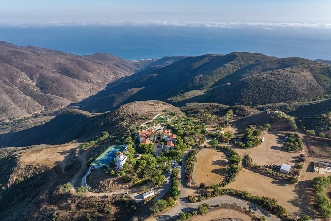 Yellow Hill Road 90265