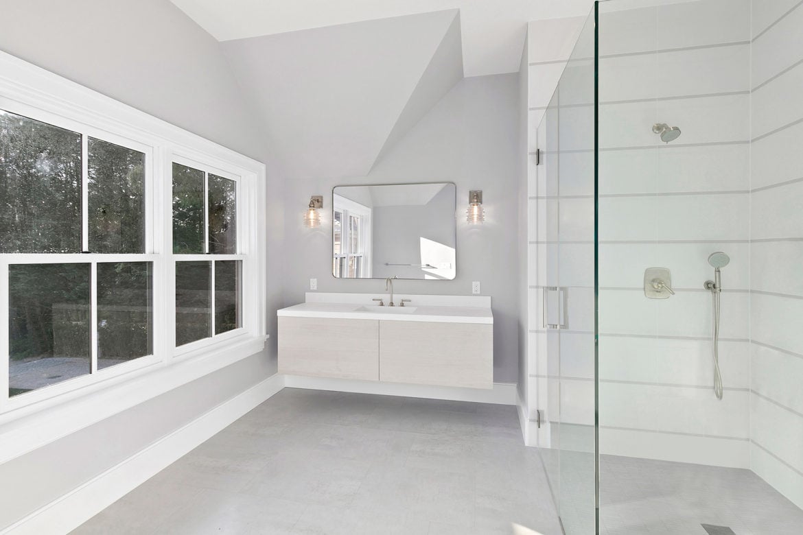 Newman Avenue, Bridgehampton