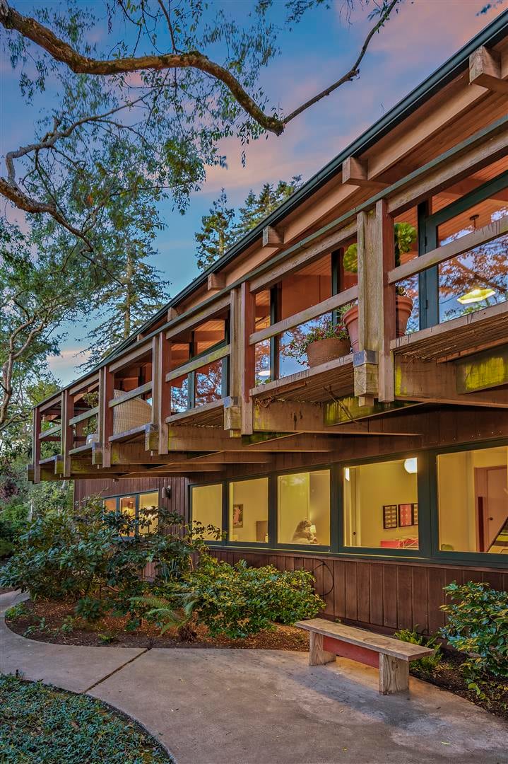 We sold our architecturally significant Berkeley Midcentury with Alissa Custer and she orchestrated a spectacular marketing strategy, resulting in a sales price and experience that far exceeded our expectations
