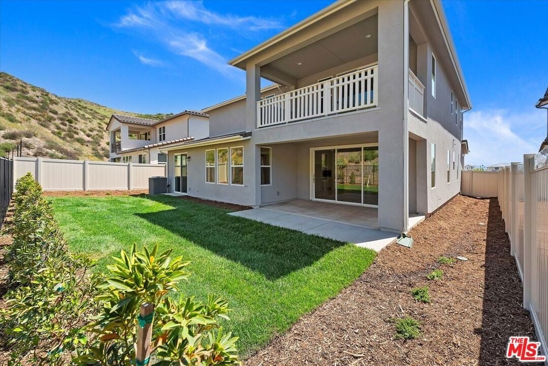 Lyra Plan 3 Home at Skyline Ranch
