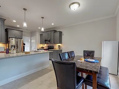 3509 Titus Ln