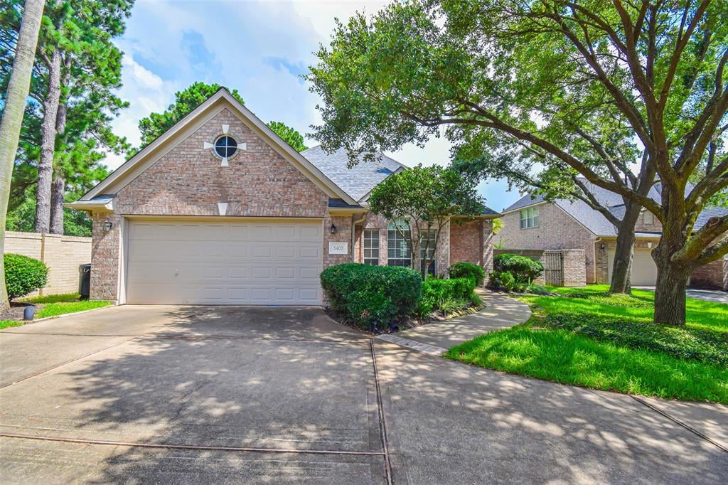 5403 Lake Pl Dr