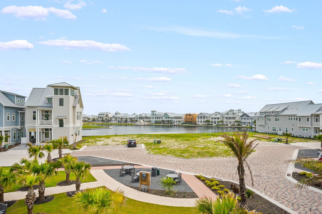 Starfish Drive ~ Custom Residence 