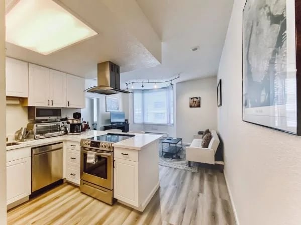 Baycrest Towers