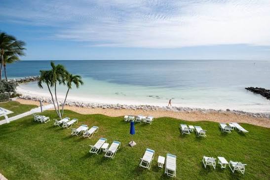 Canal Homes vs. Oceanfront Homes in Key Colony Beach  
