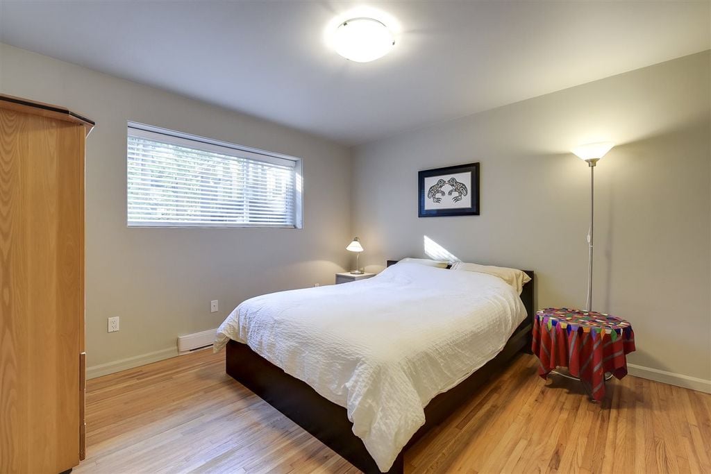 1000 English Bluff Rd