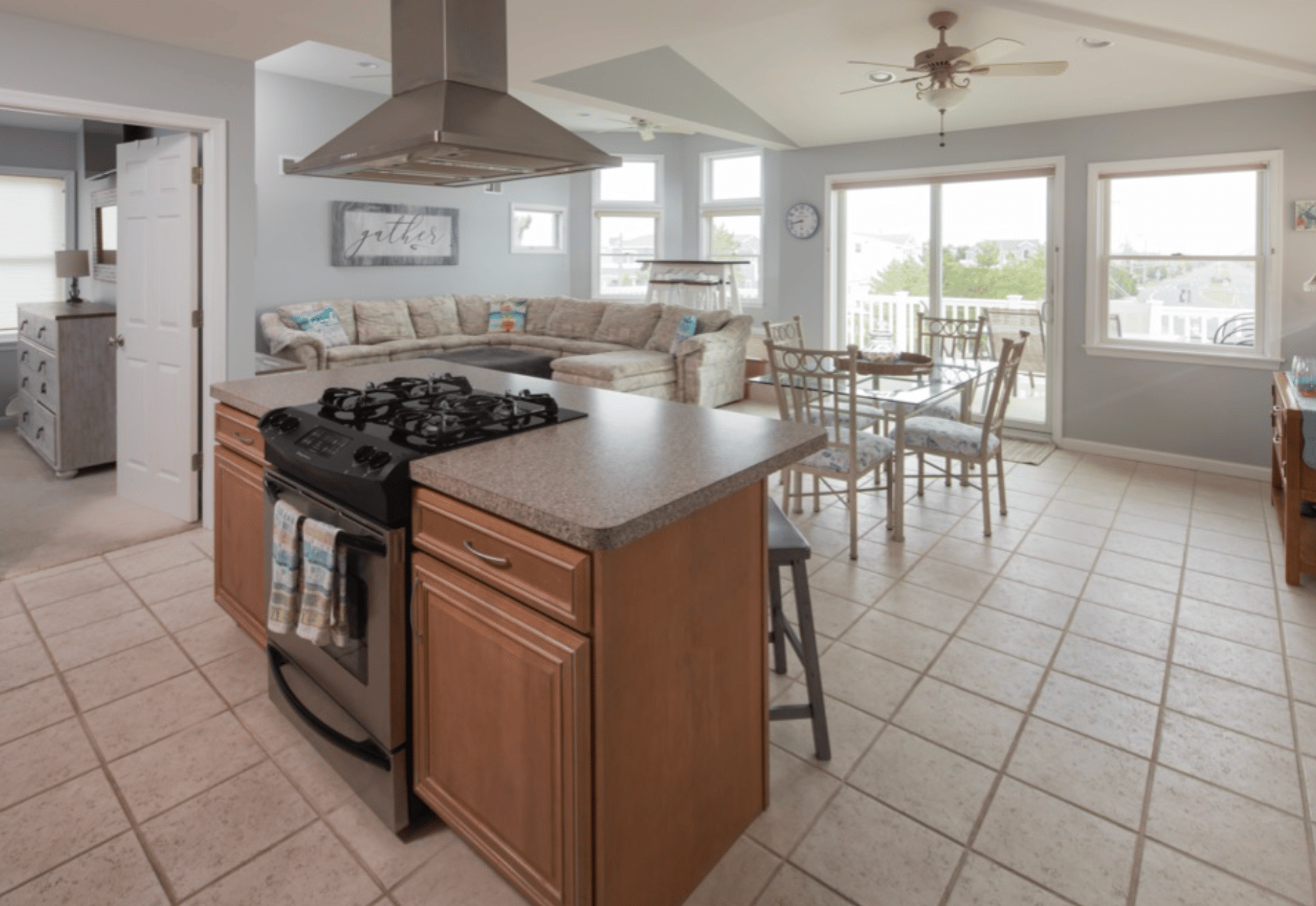 8312 Long Beach Blvd, Harvey Cedars