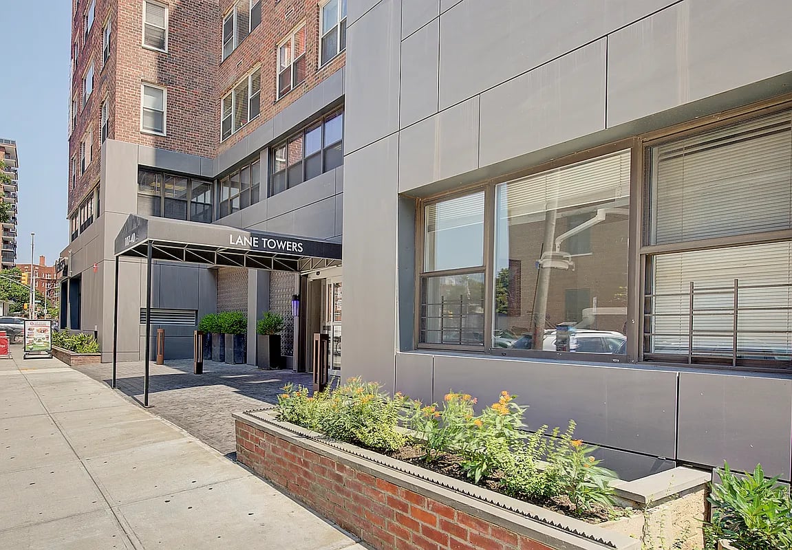 107-40 Queens Boulevard Unit: 5H